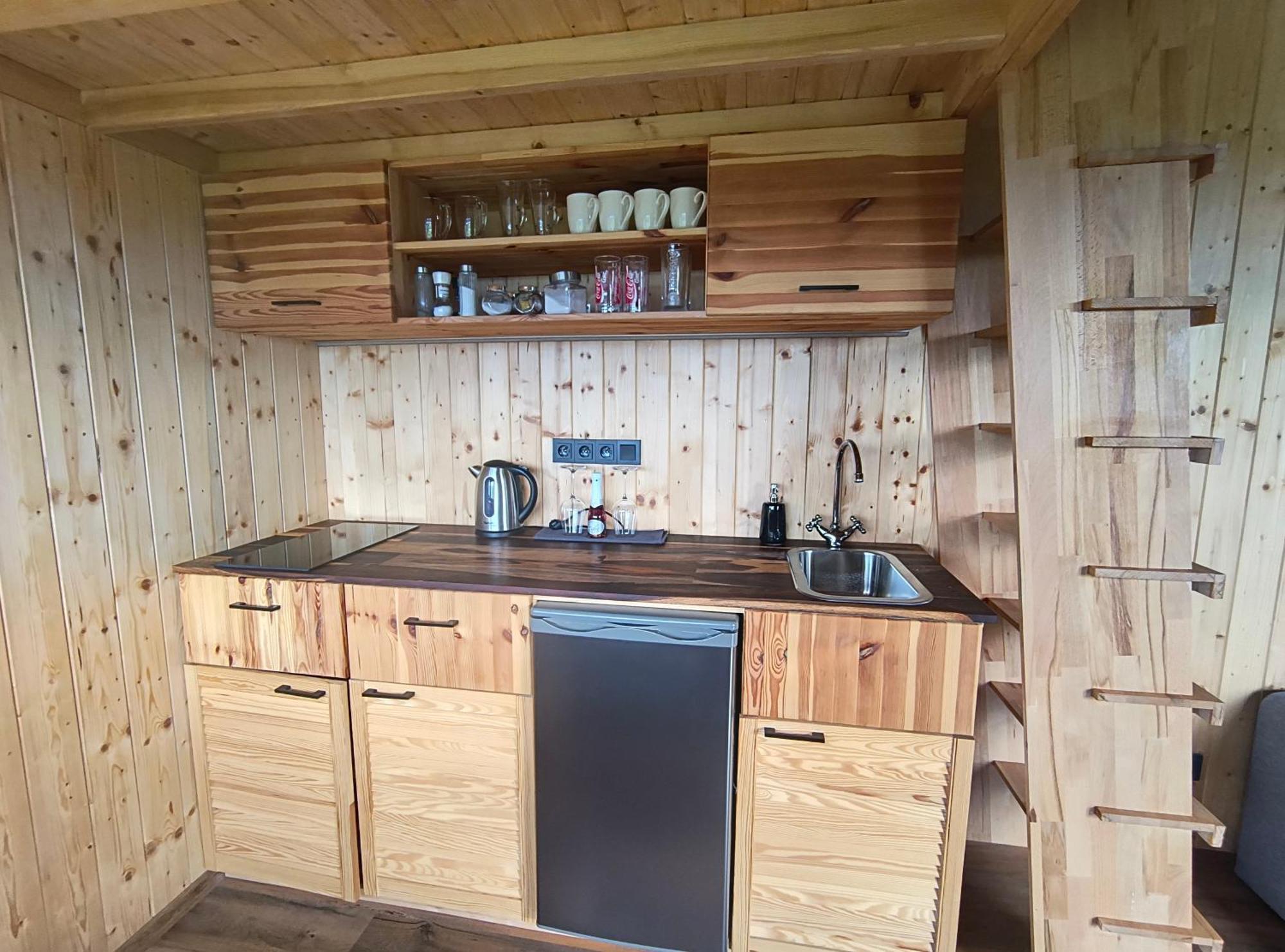 Tiny House Chvalcov Villa Luaran gambar